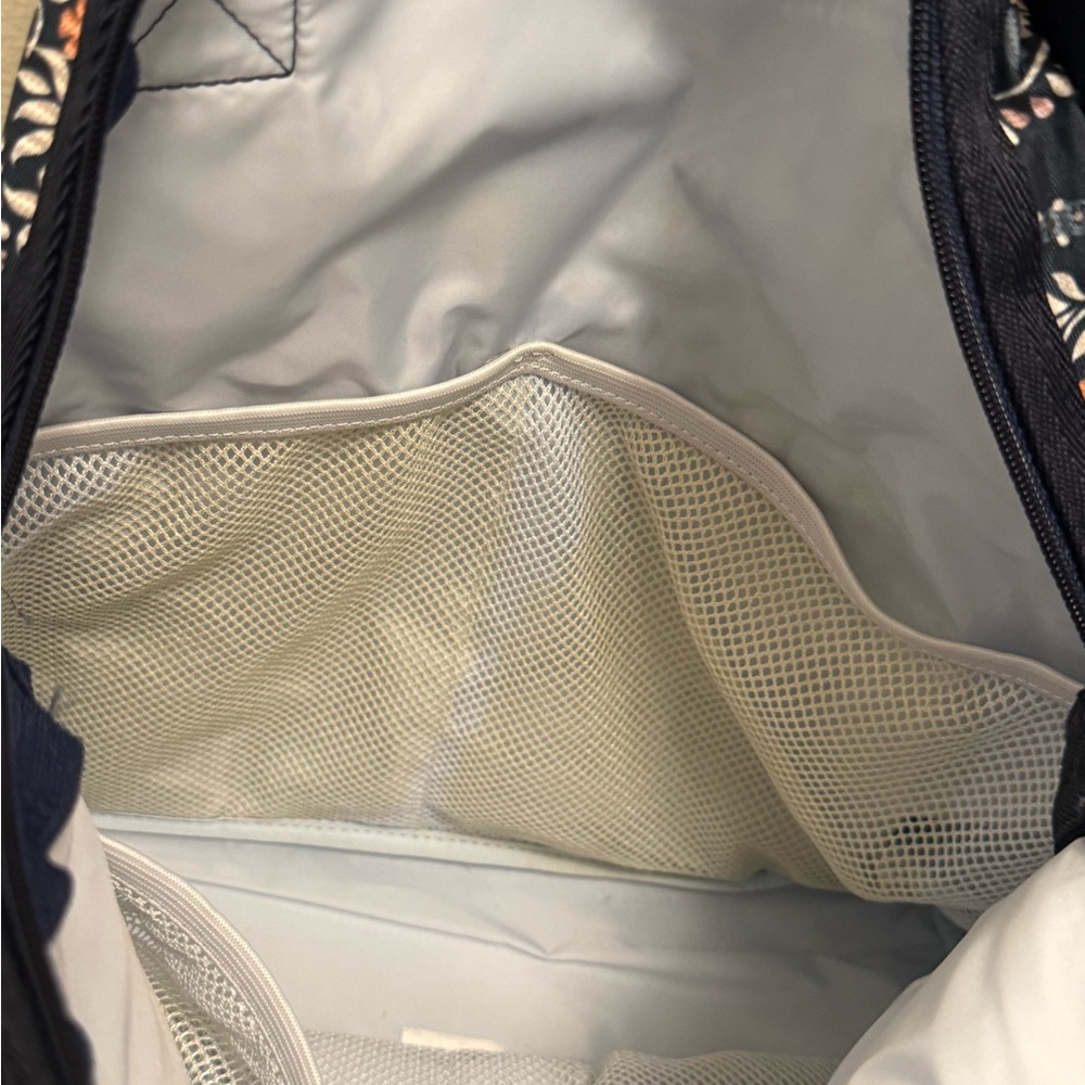 Floral Navy Knapsack/Tote - Picture 4 of 7